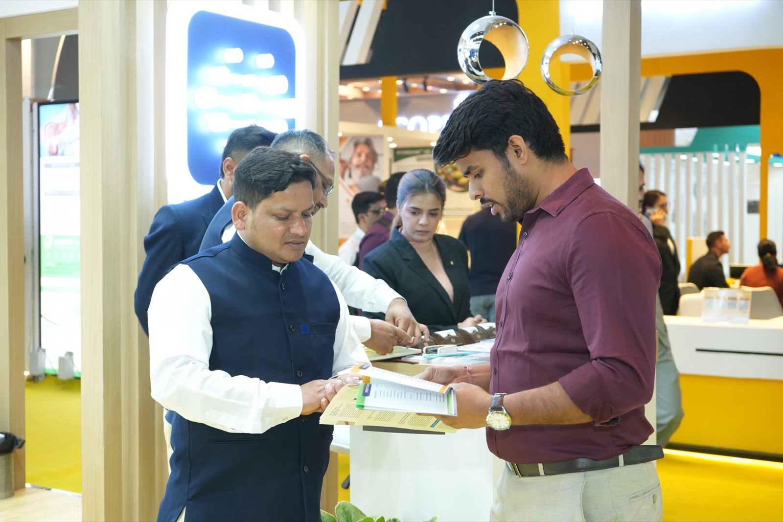 Discussing products with a visitor